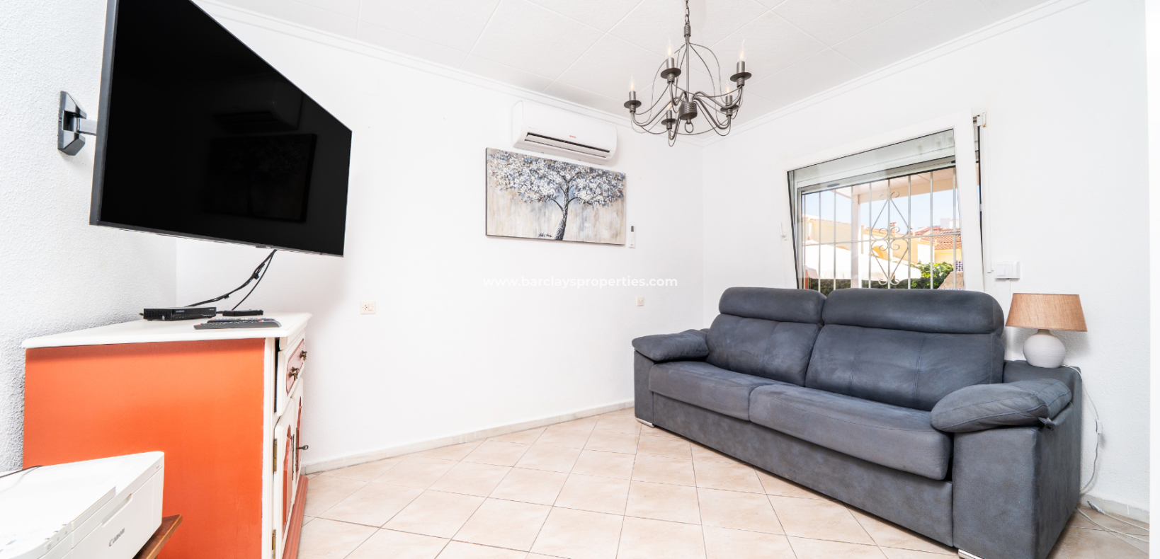 Resale - Detached - Urb. La Marina