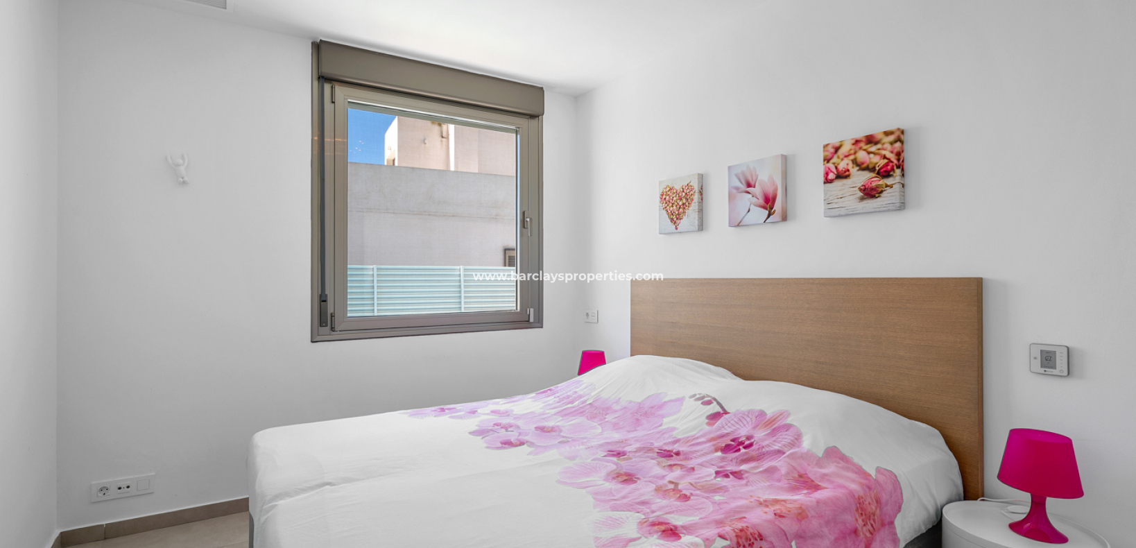 Resale - Detached - Urb. La Marina