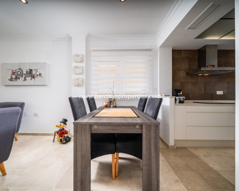 Resale - Detached - Urb. La Marina
