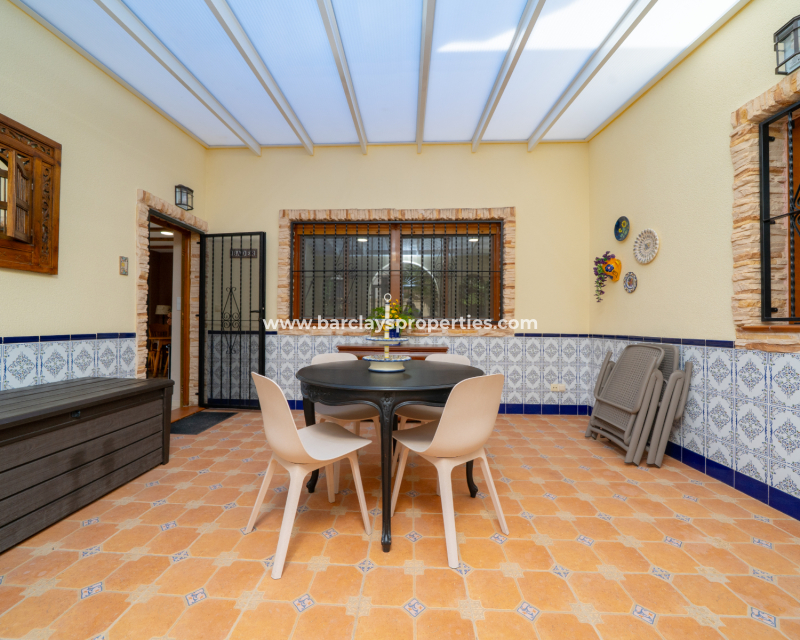 Resale - Detached - Urb. La Marina
