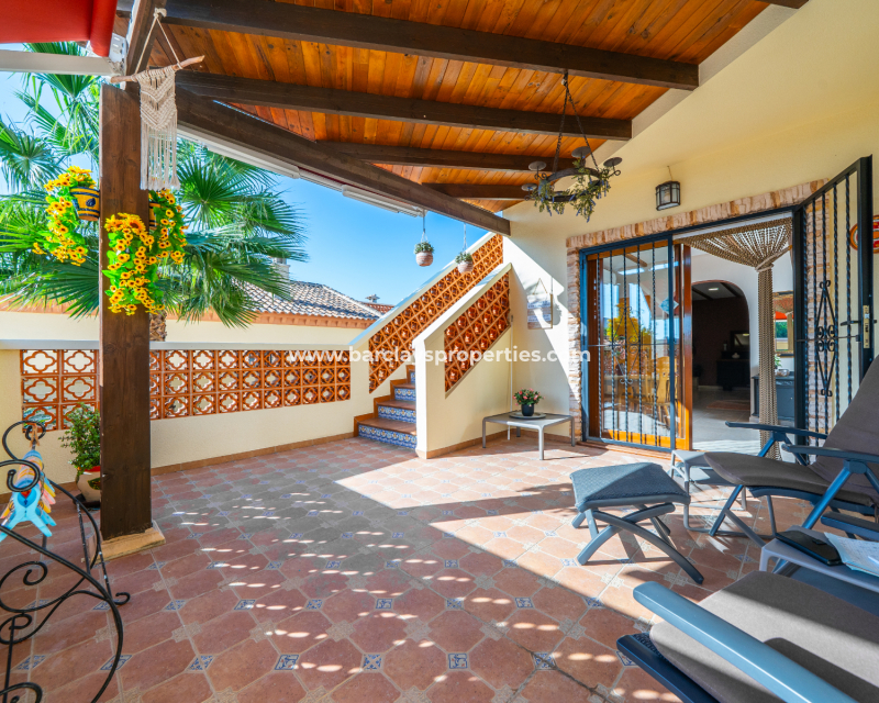 Resale - Detached - Urb. La Marina