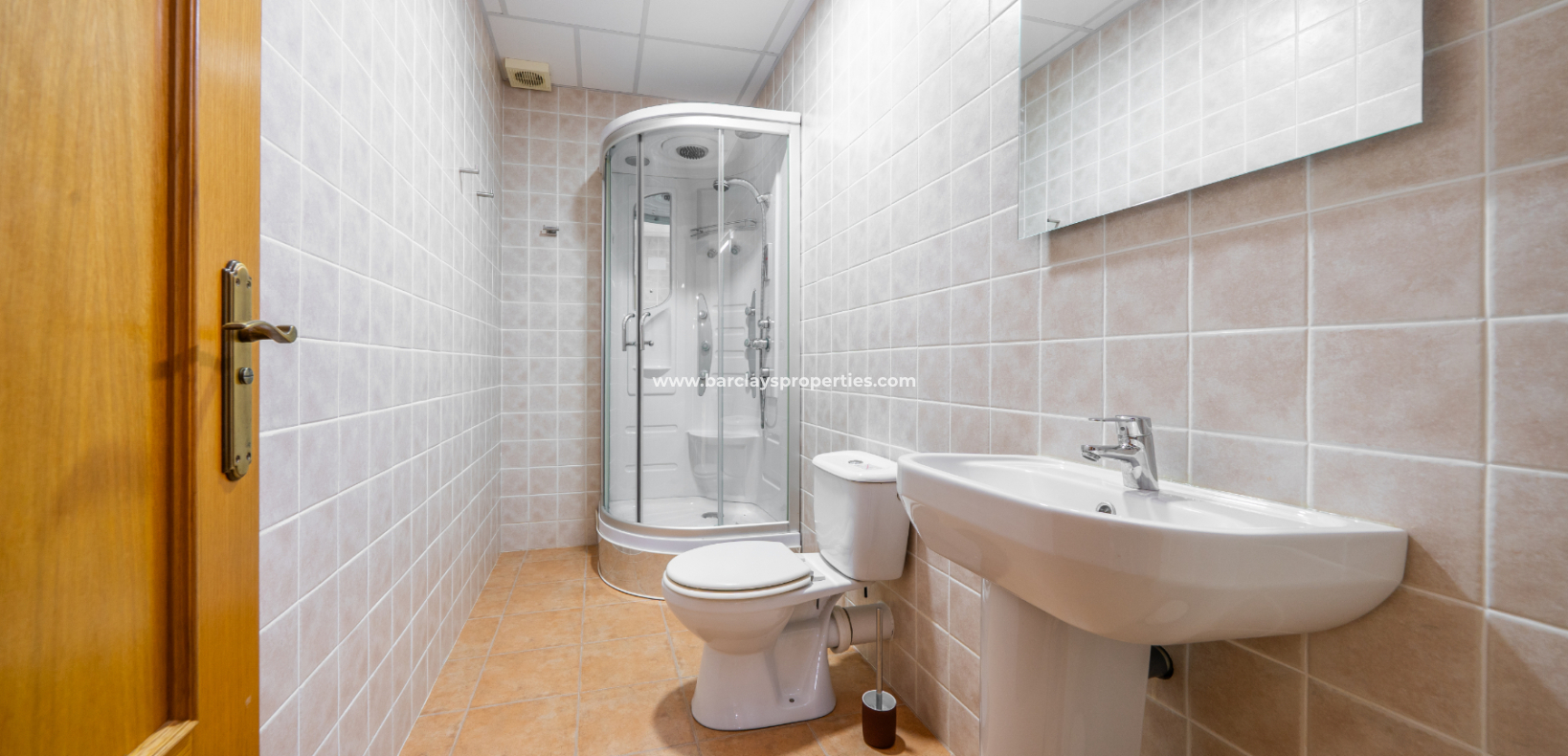 Resale - Detached - Urb. La Marina