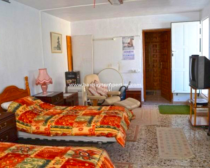 Resale - Freistendhe Villa - Ciudad Quesada