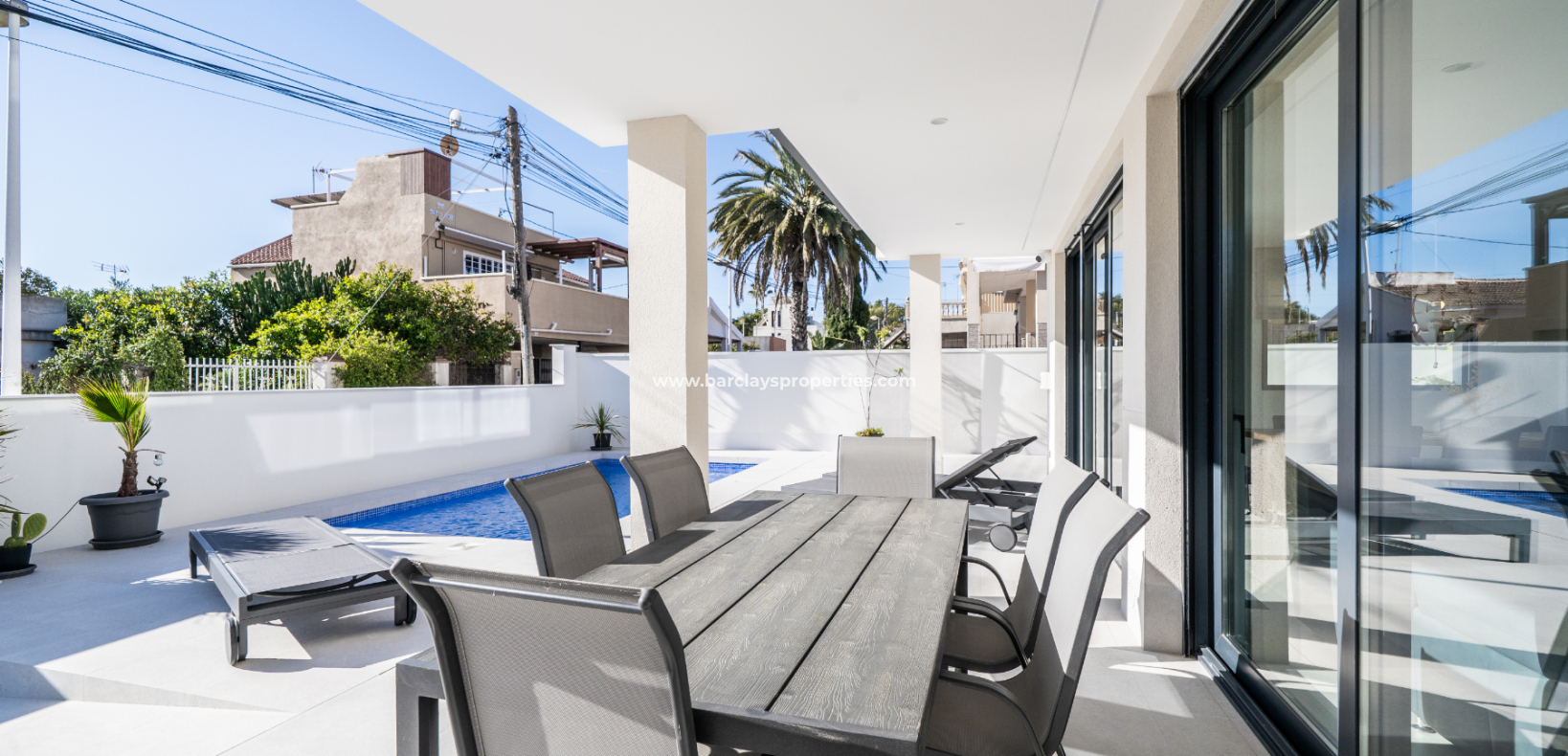 Resale - Freistendhe Villa - Guardamar del Segura - Urb Costabella