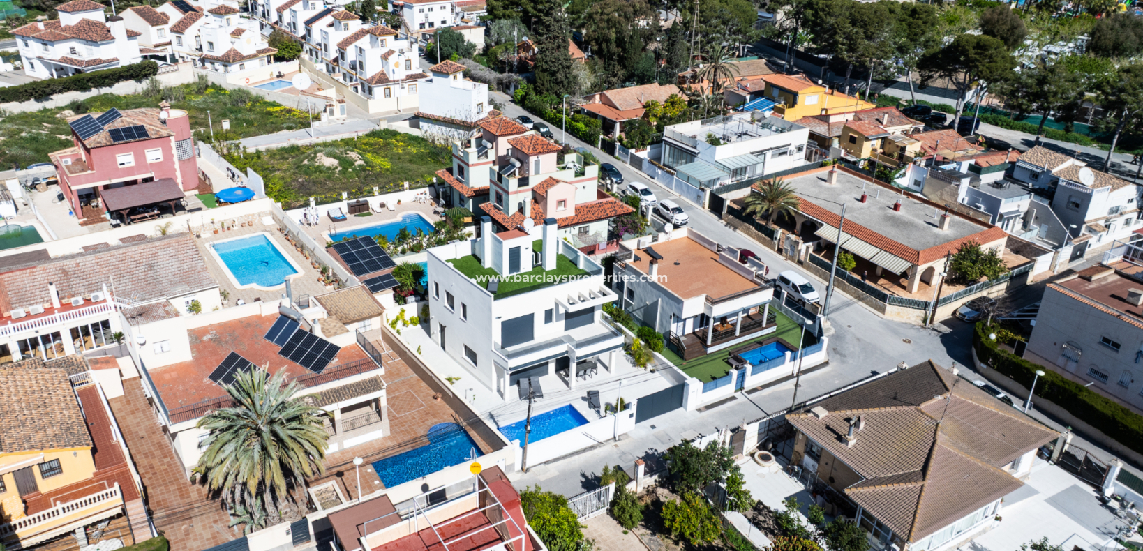 Resale - Freistendhe Villa - Guardamar del Segura - Urb Costabella