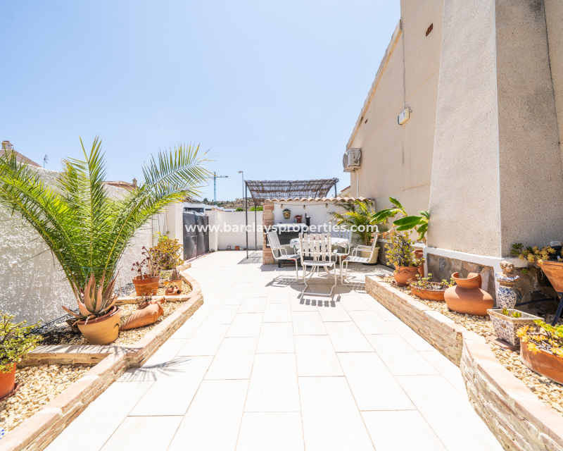 Resale - Freistendhe Villa - Rojales