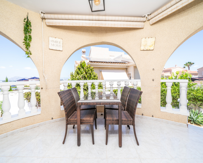 Resale - Freistendhe Villa - Rojales