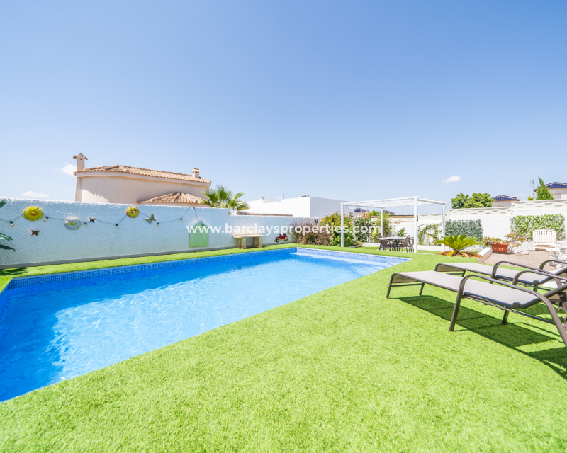 Resale - Freistendhe Villa - Rojales