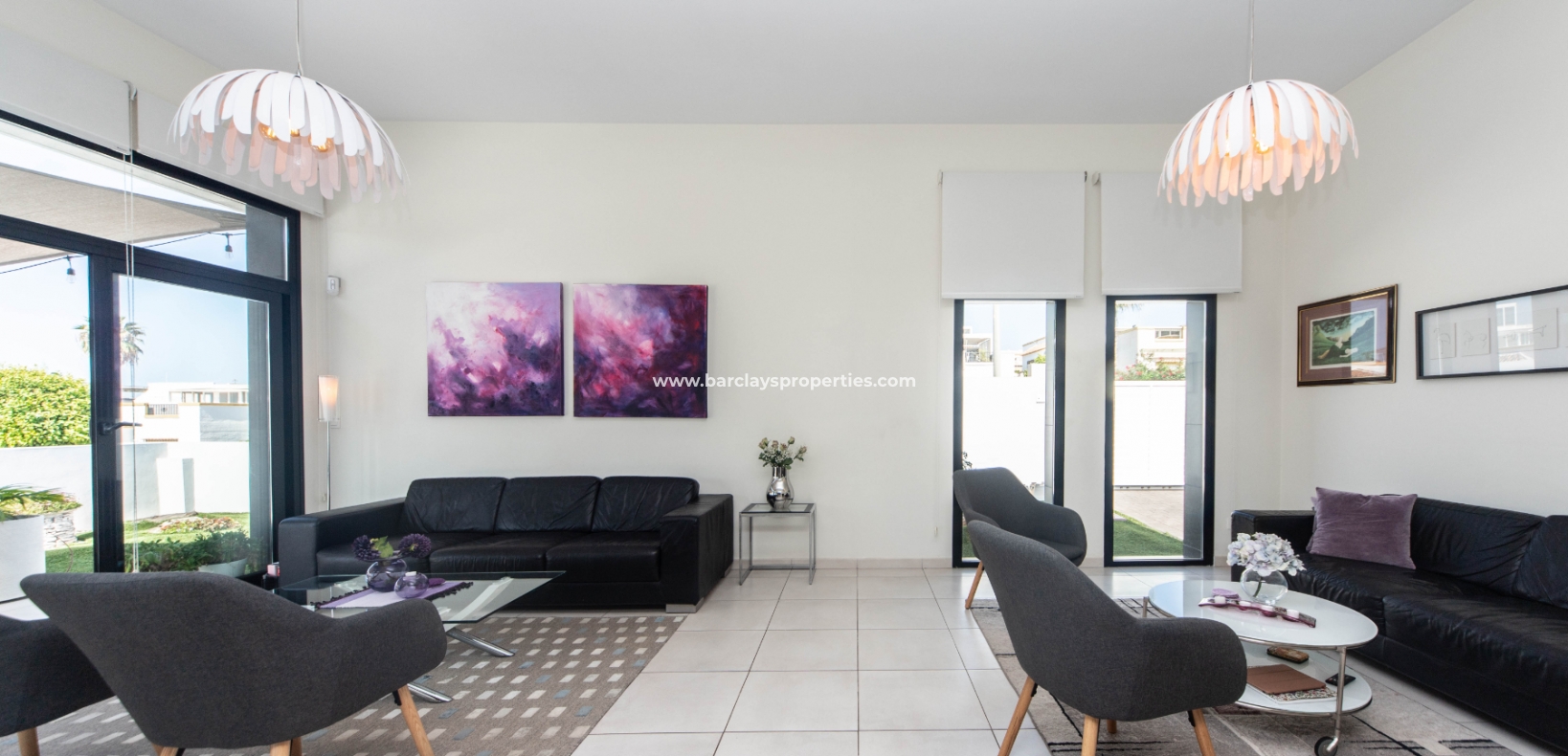 Resale - Freistendhe Villa - Urb. La Marina