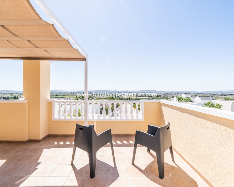 Resale - Freistendhe Villa - Urb. La Marina