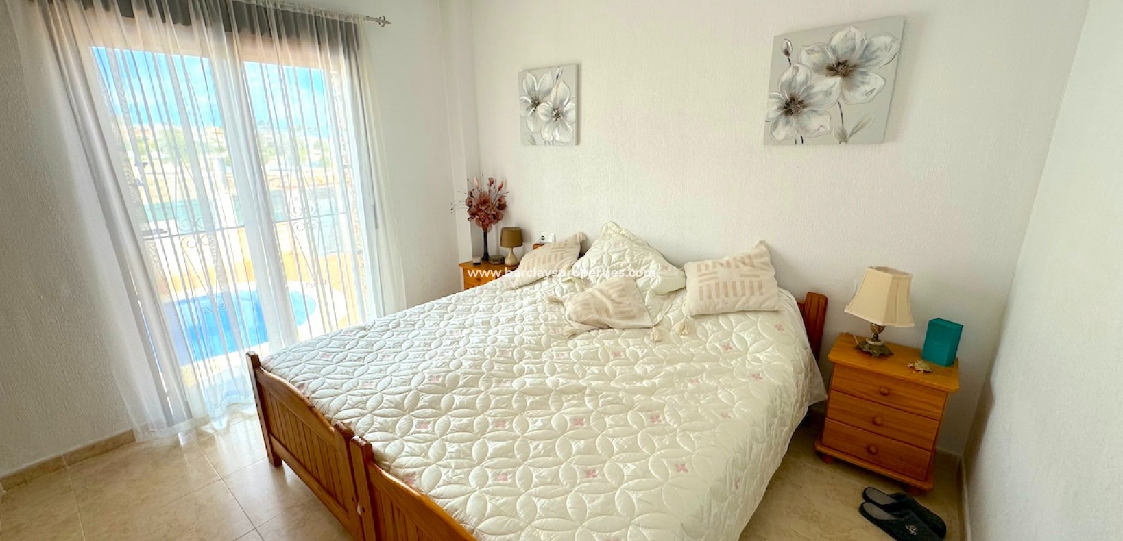 Resale - Freistendhe Villa - Urb. La Marina