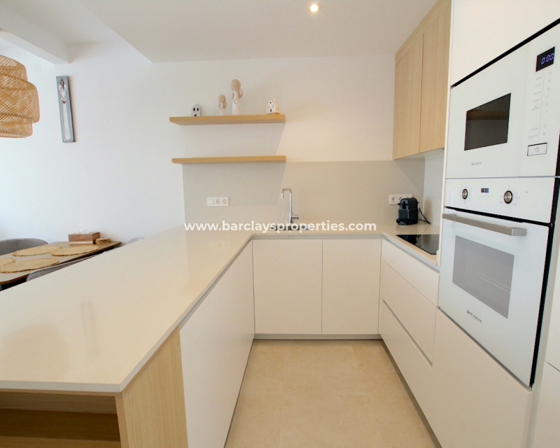 Resale - Freistendhe Villa - Urb. La Marina