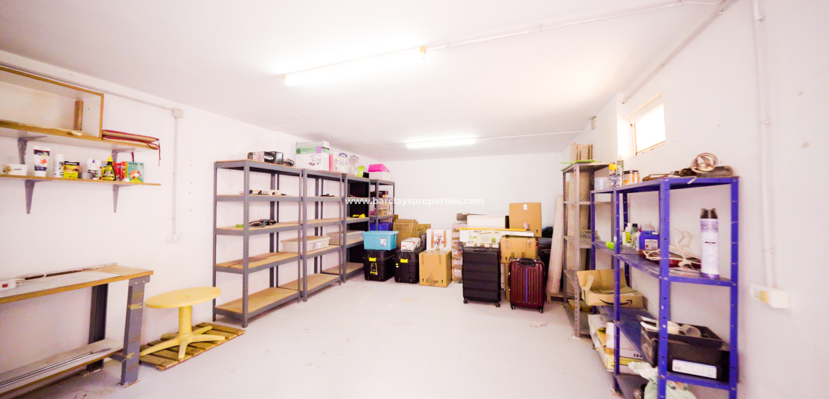 Resale - Freistendhe Villa - Urb. La Marina