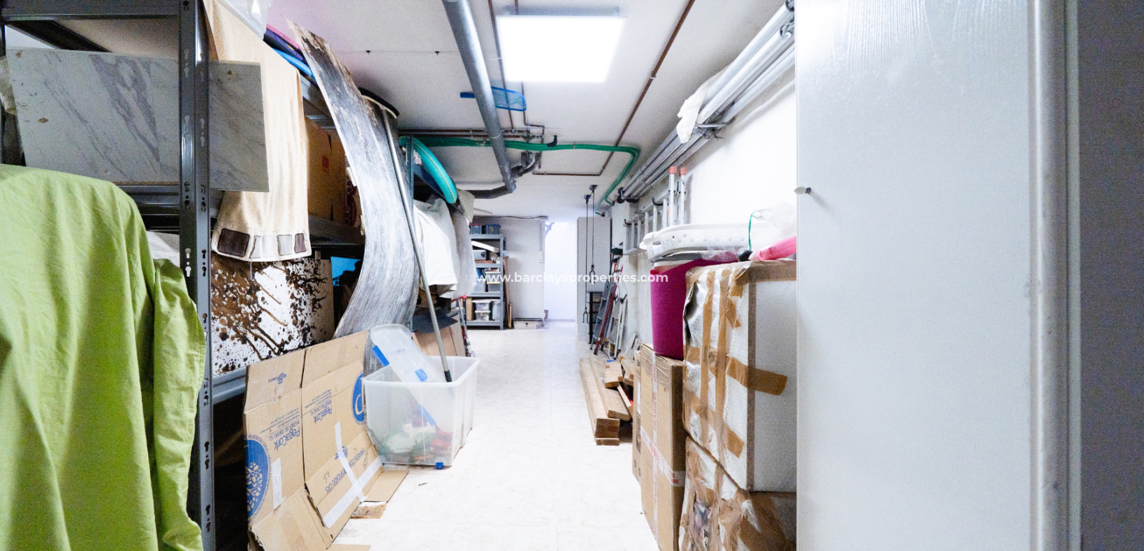 Resale - Freistendhe Villa - Urb. La Marina