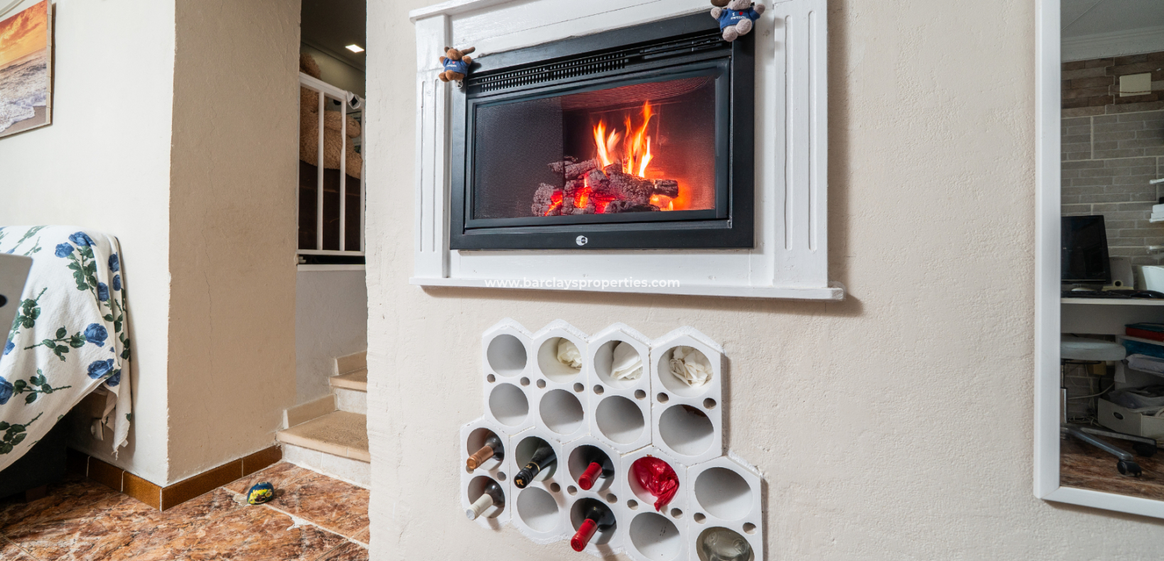 Resale - Freistendhe Villa - Urb. La Marina