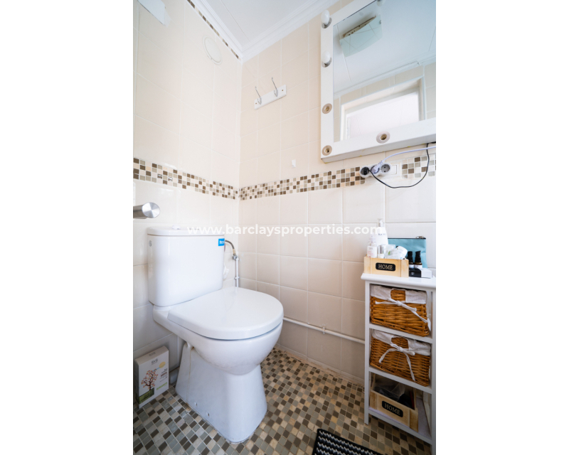 Resale - Freistendhe Villa - Urb. La Marina