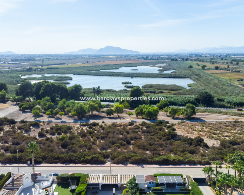 Resale - Freistendhe Villa - Urb. La Marina