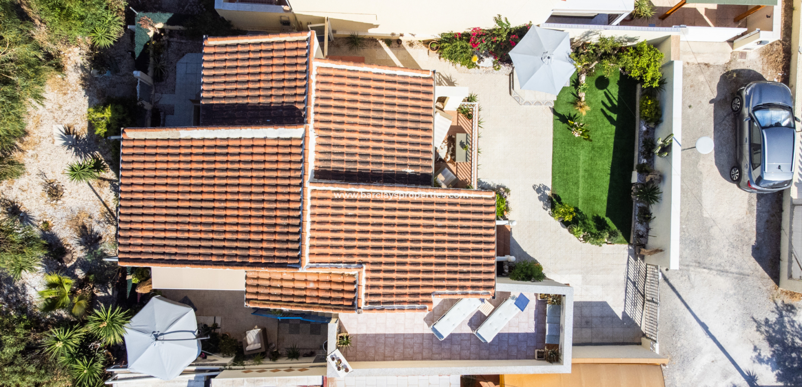 Resale - Freistendhe Villa - Urb. La Marina