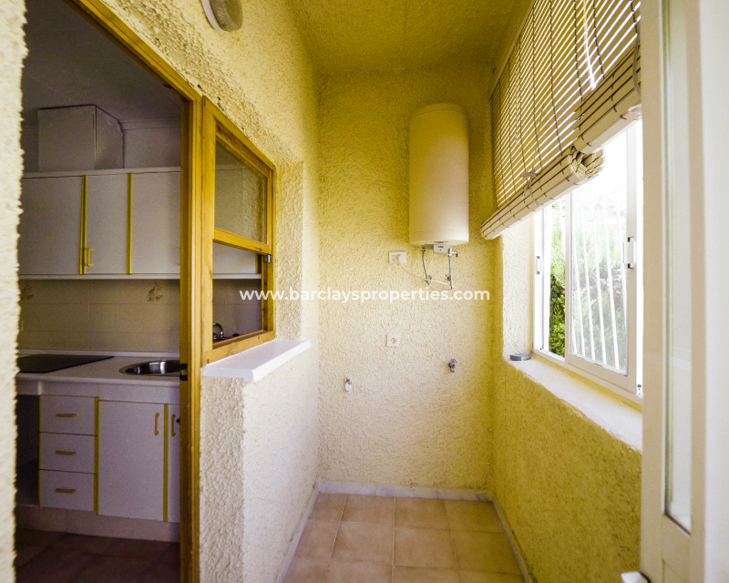 Resale - Freistendhe Villa - Urb. La Marina