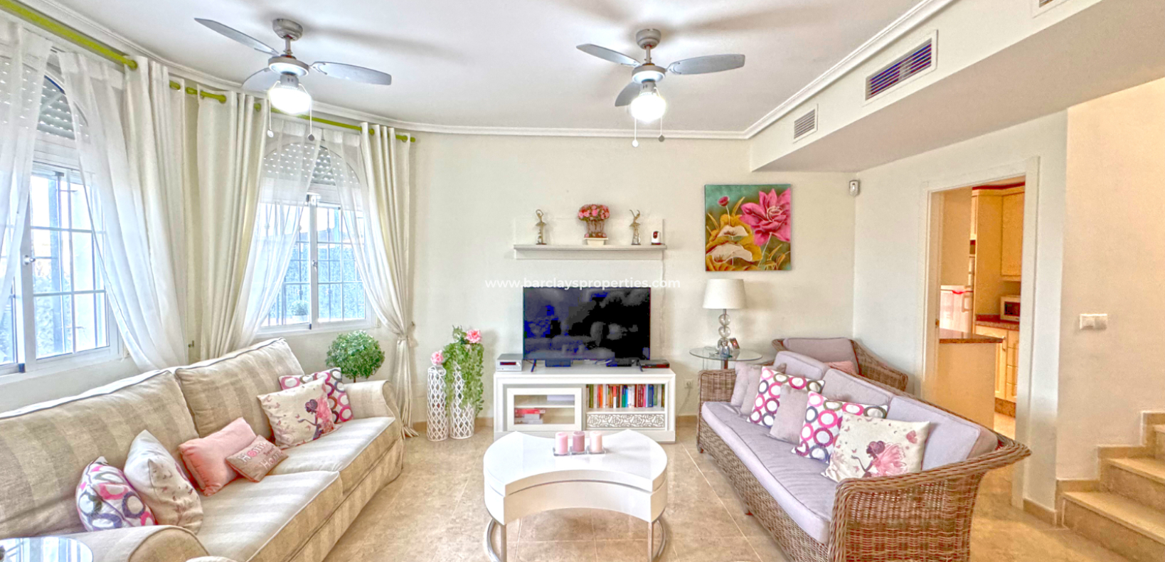 Resale - Freistendhe Villa - Urb. La Marina