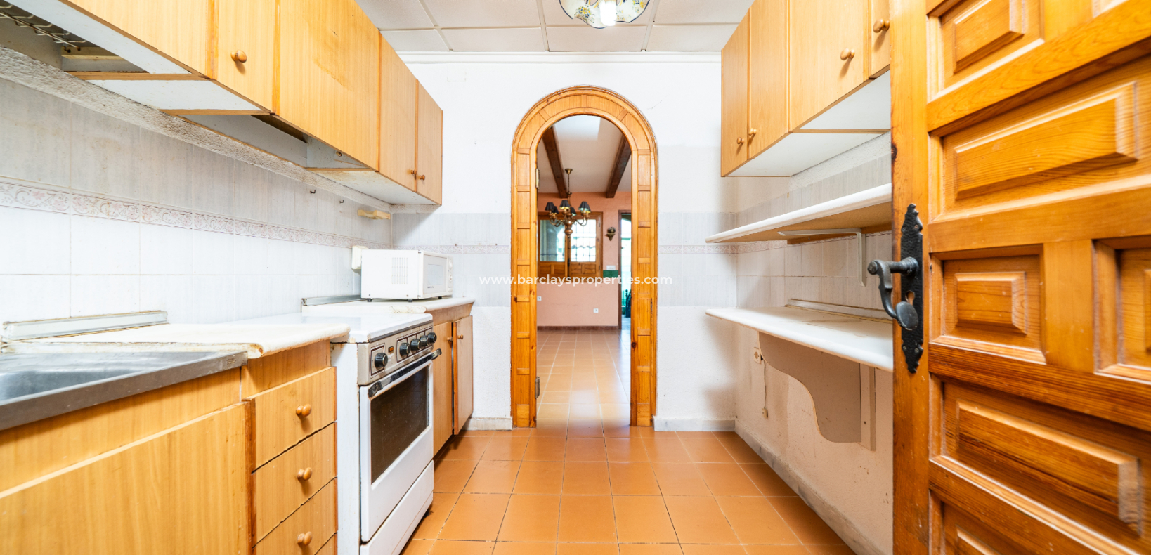 Resale - Freistendhe Villa - Urb. La Marina