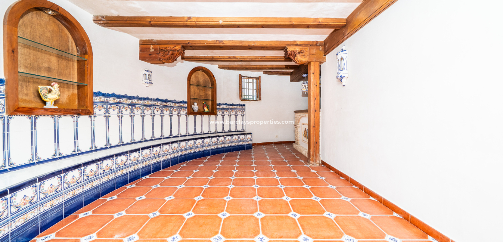 Resale - Freistendhe Villa - Urb. La Marina