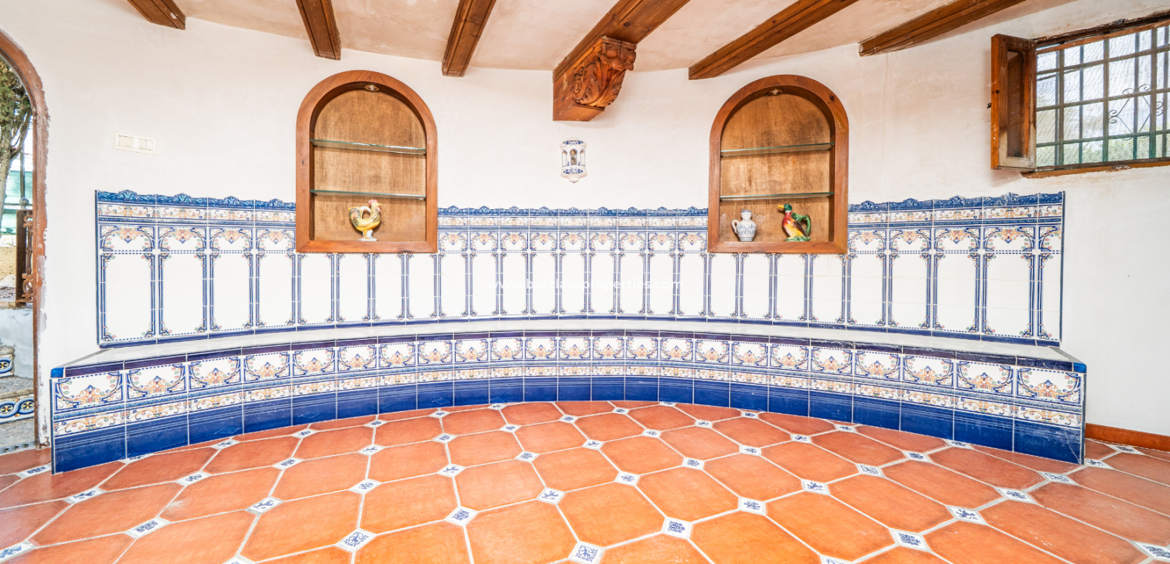 Resale - Freistendhe Villa - Urb. La Marina