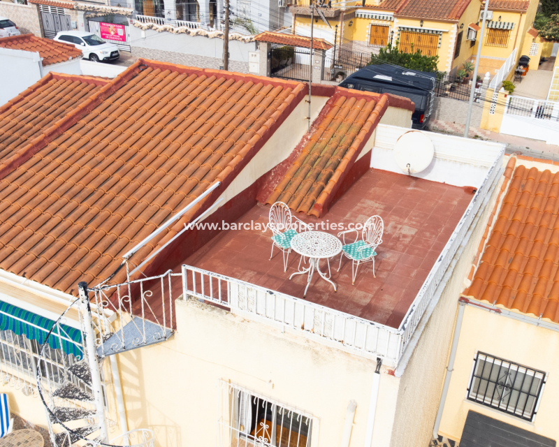 Resale - Freistendhe Villa - Urb. La Marina