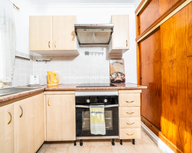 Resale - Freistendhe Villa - Urb. La Marina