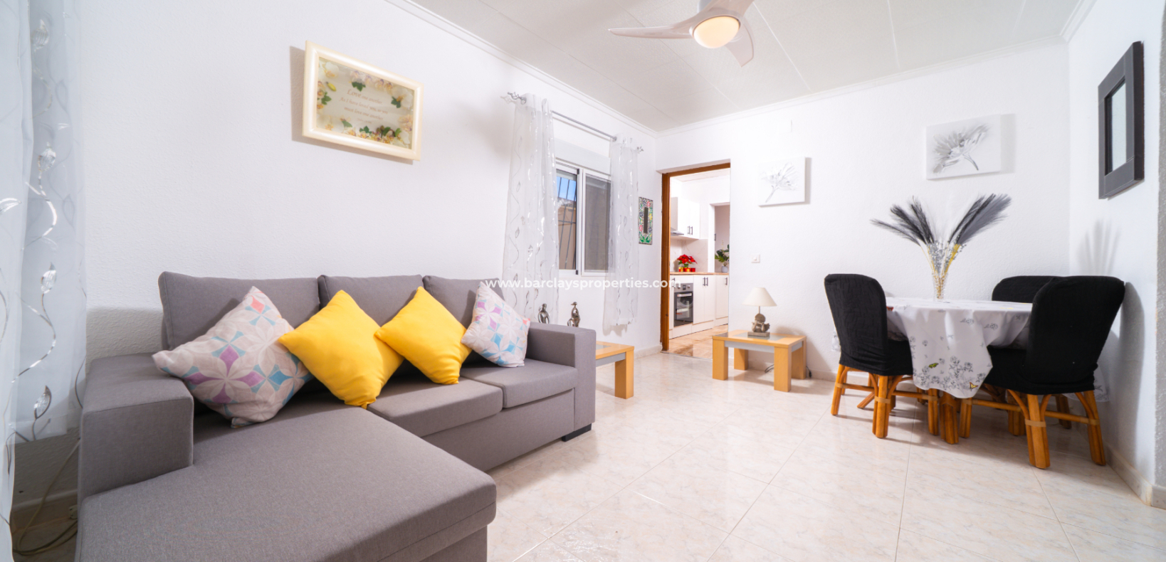 Resale - Freistendhe Villa - Urb. La Marina