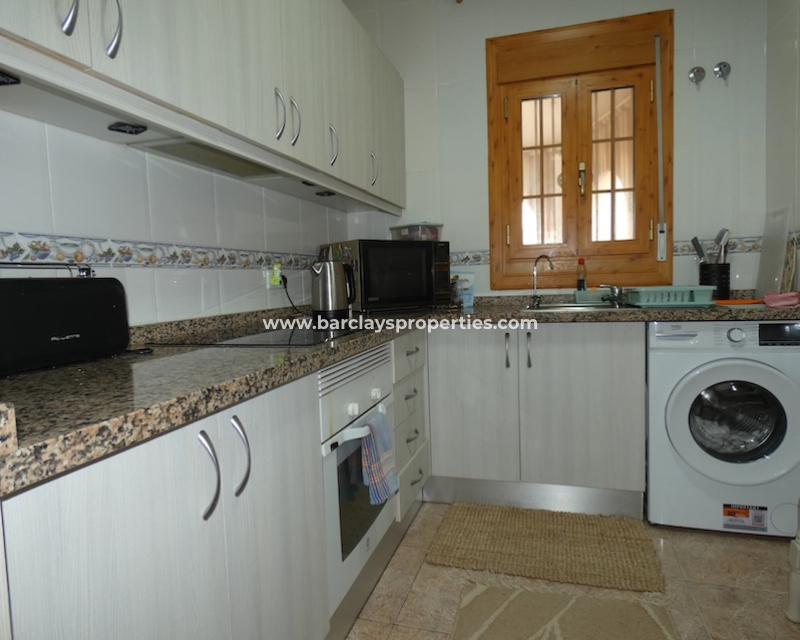 Resale - Freistendhe Villa - Urb. La Marina