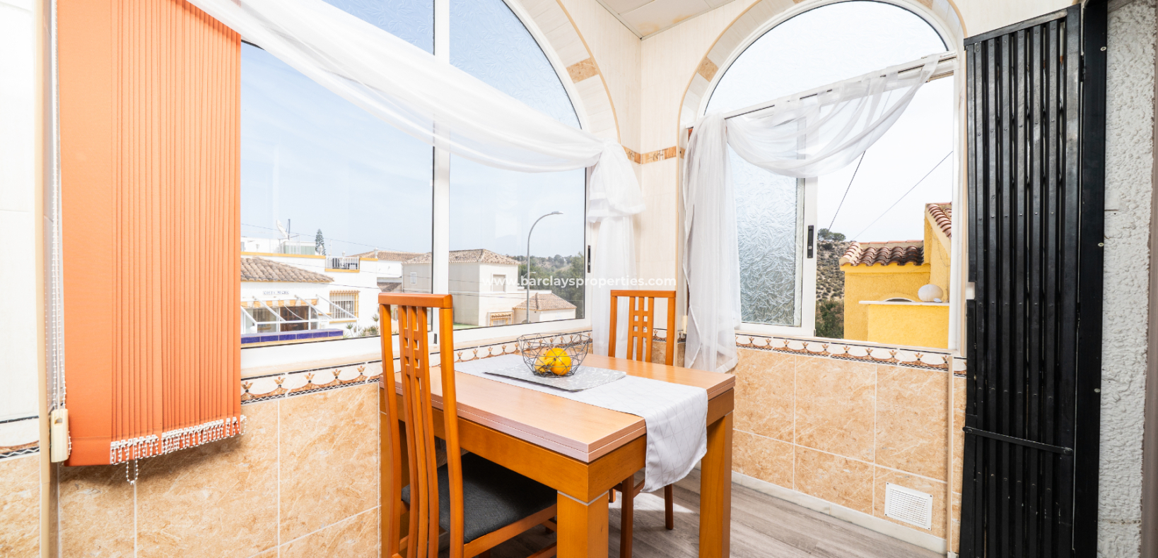 Resale - Freistendhe Villa - Urb. La Marina