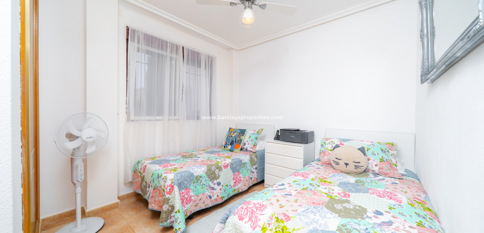 Resale - Freistendhe Villa - Urb. La Marina