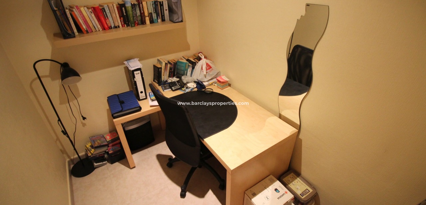 Resale - Freistendhe Villa - Urb. La Marina