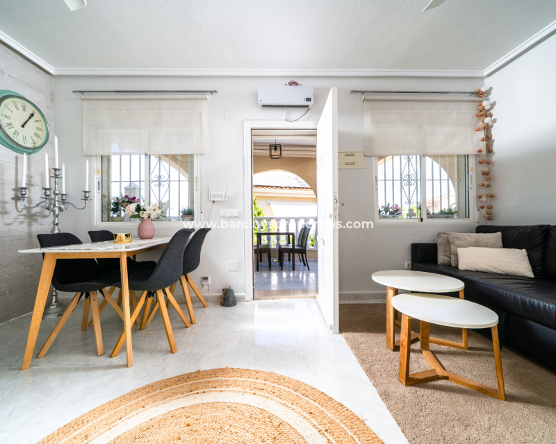 Resale - Fristaende Villa  - Rojales