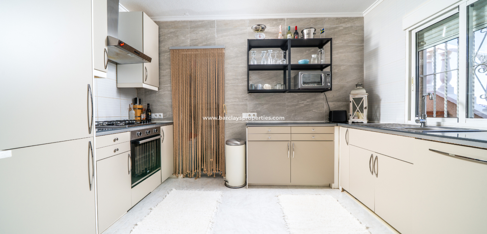 Resale - Fristaende Villa  - Rojales