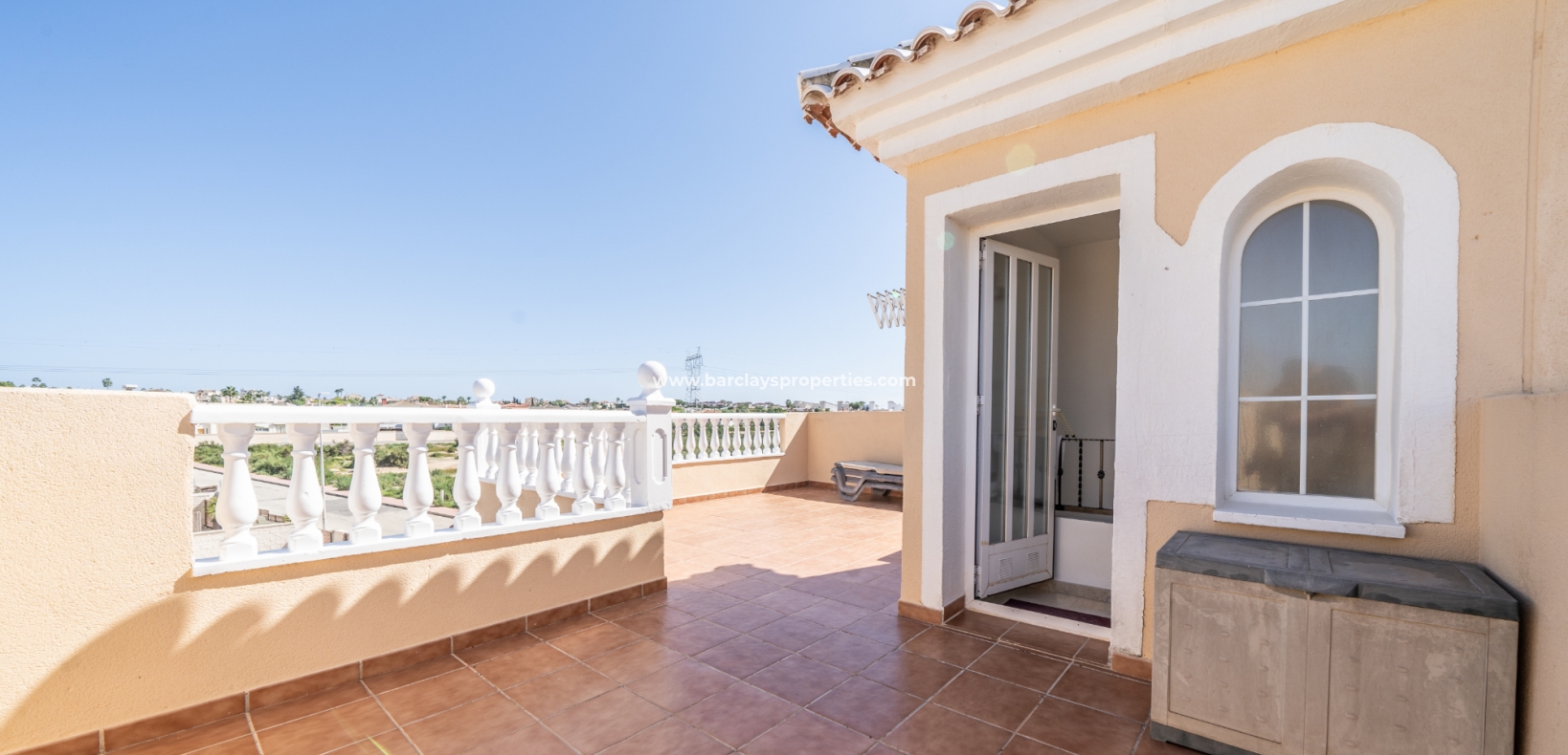 Resale - Fristaende Villa  - Urb. El Oasis - La Marina