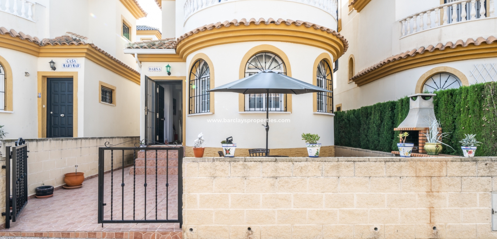 Resale - Fristaende Villa  - Urb. El Oasis - La Marina