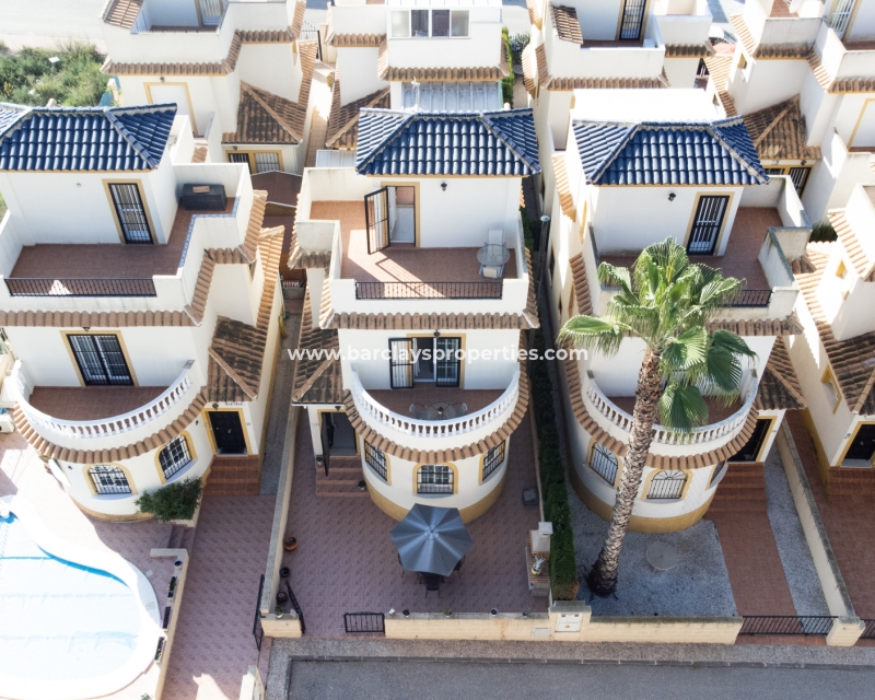 Resale - Fristaende Villa  - Urb. El Oasis - La Marina