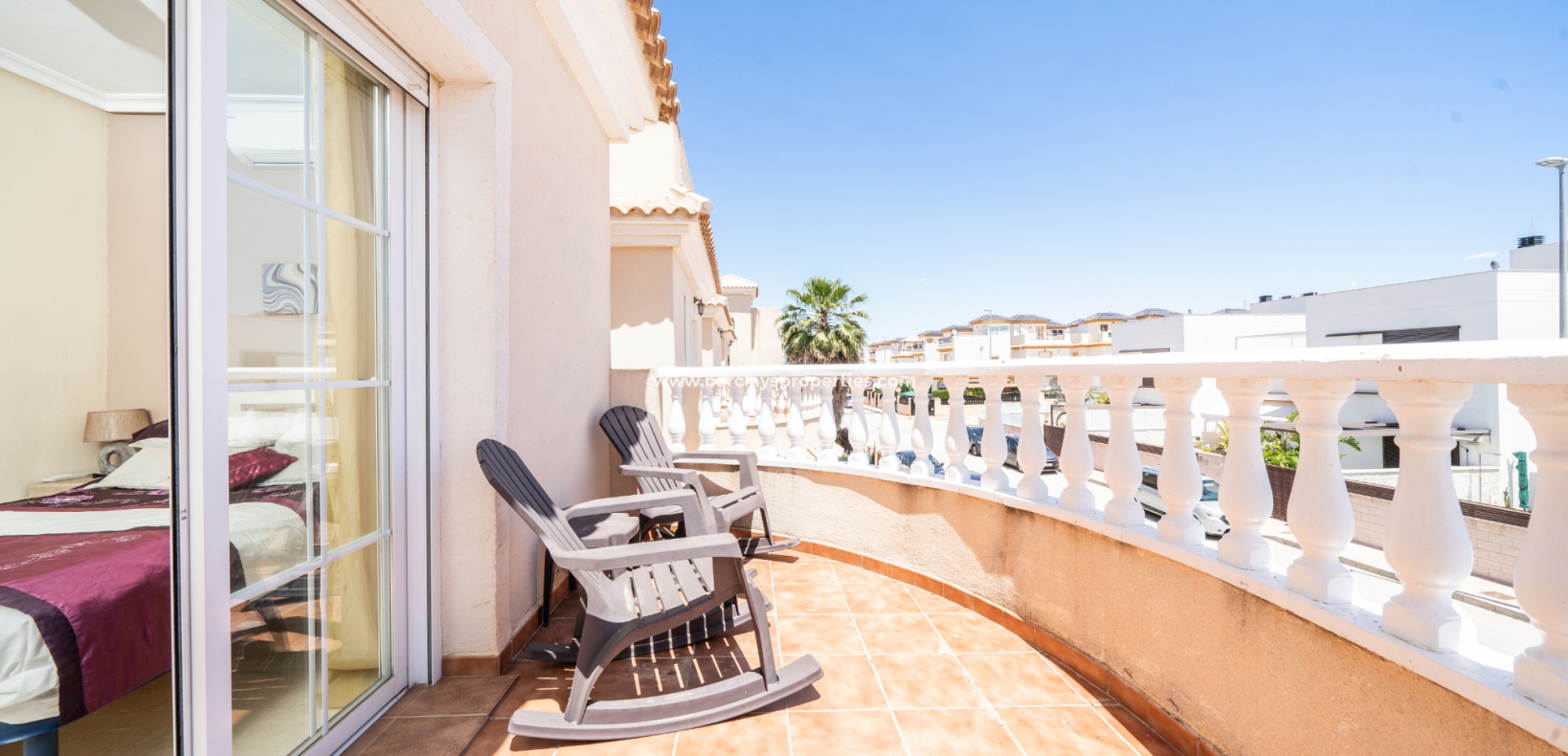 Resale - Fristaende Villa  - Urb. El Oasis - La Marina