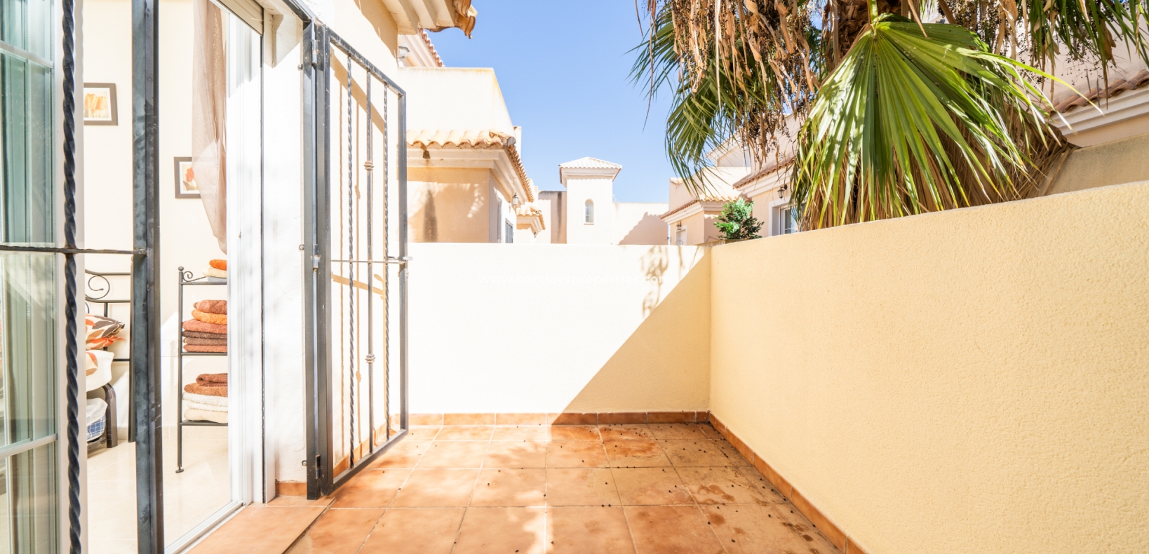 Resale - Fristaende Villa  - Urb. El Oasis - La Marina