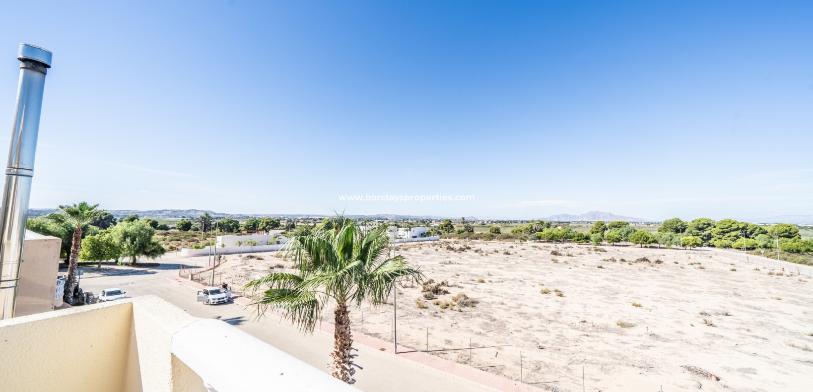 Resale - Fristaende Villa  - Urb. El Oasis - La Marina