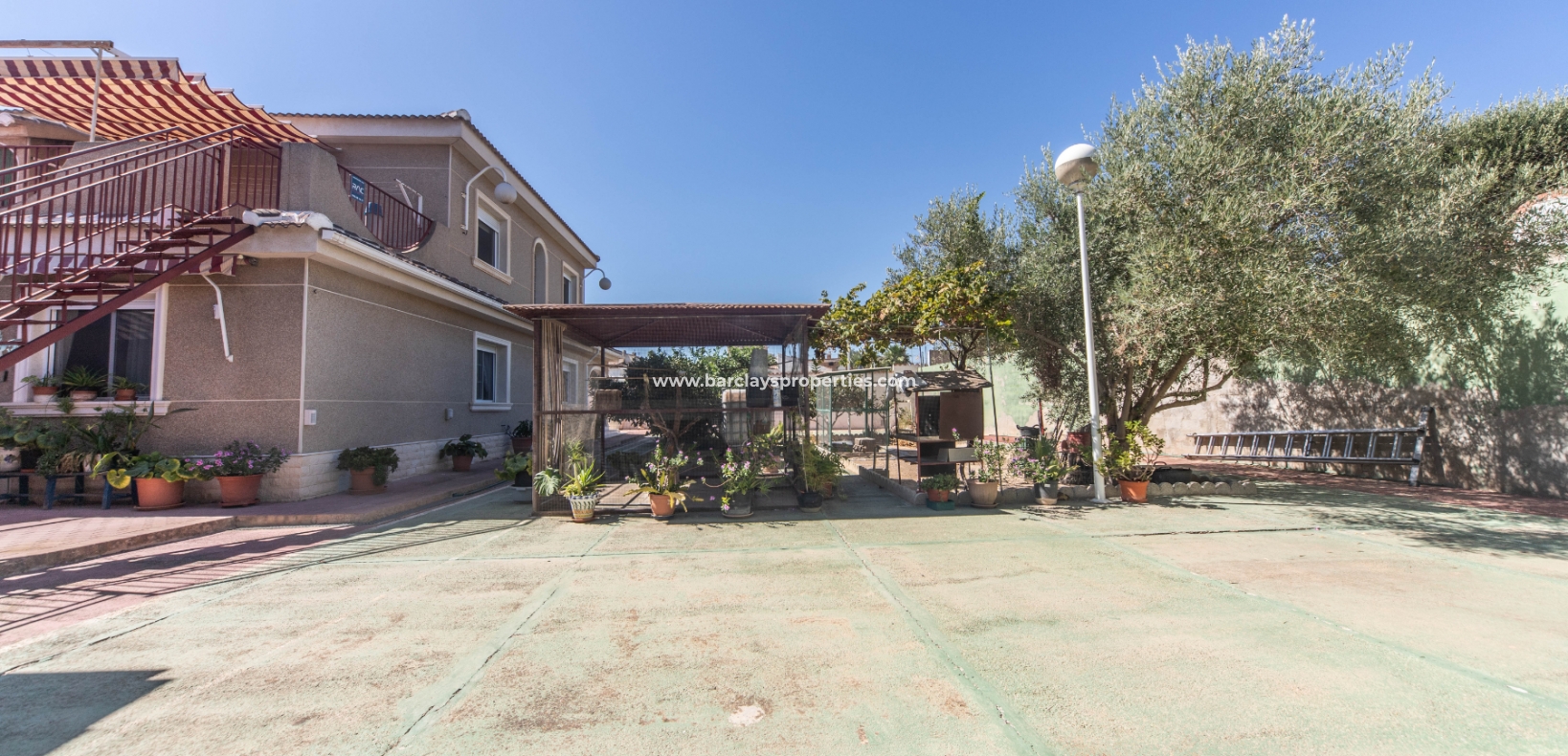 Resale - Fristaende Villa  - Urb. La Marina