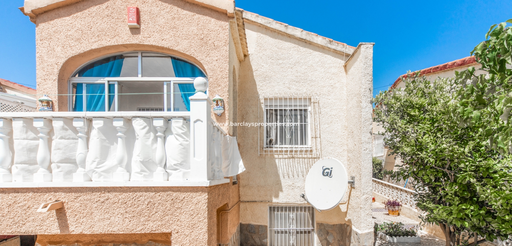 Resale - Fristaende Villa  - Urb. La Marina