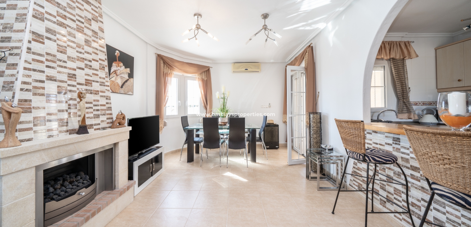 Resale - Fristaende Villa  - Urb. La Marina