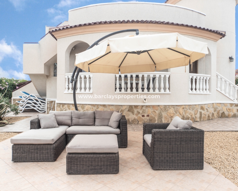 Resale - Fristaende Villa  - Urb. La Marina