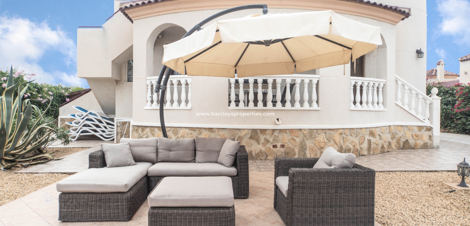 Resale - Fristaende Villa  - Urb. La Marina