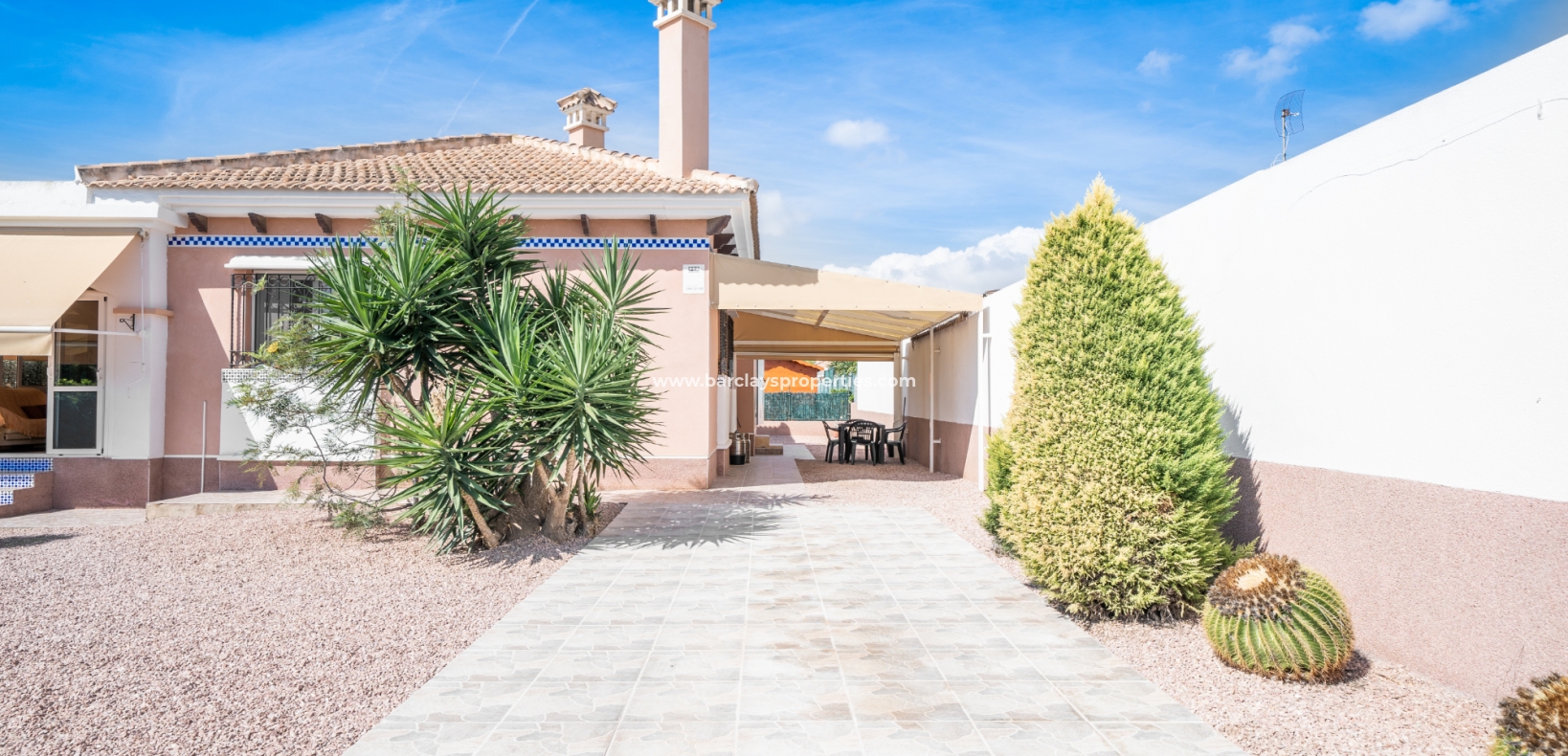 Resale - Fristaende Villa  - Urb. La Marina