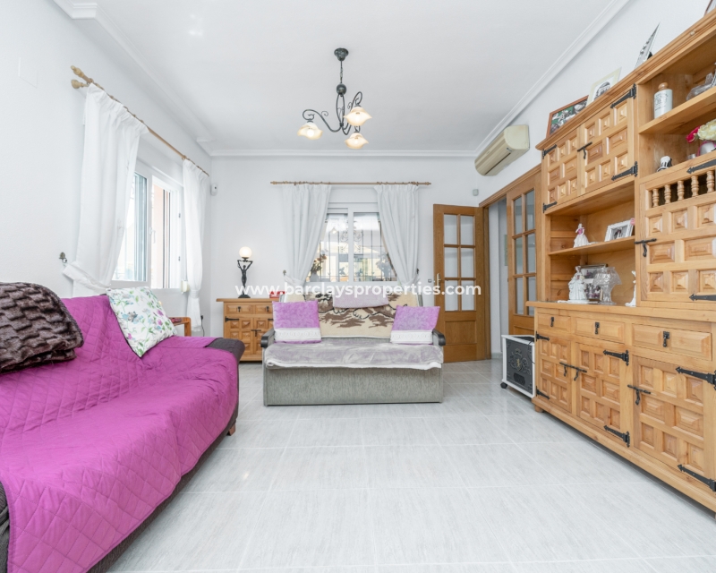 Resale - Fristaende Villa  - Urb. La Marina