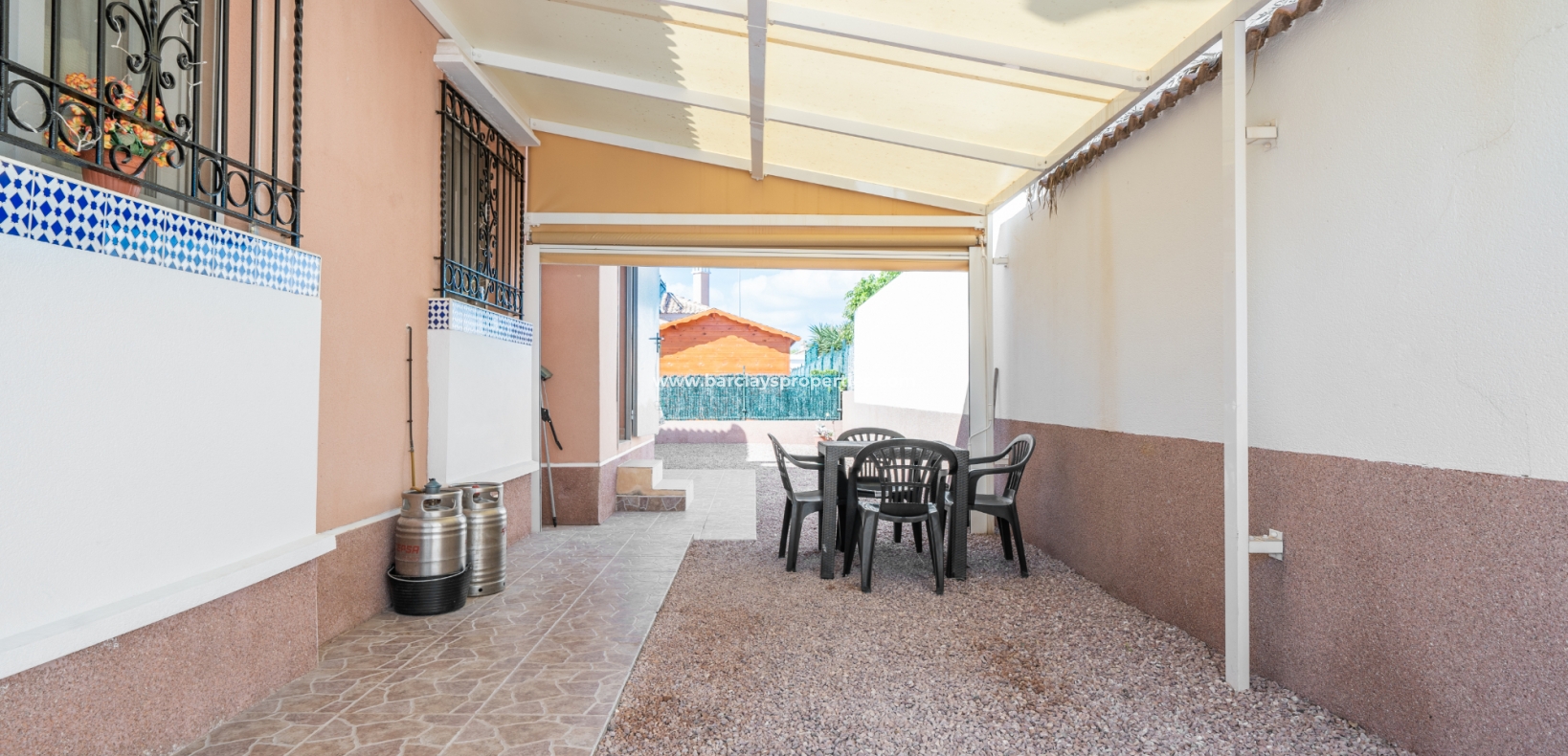 Resale - Fristaende Villa  - Urb. La Marina